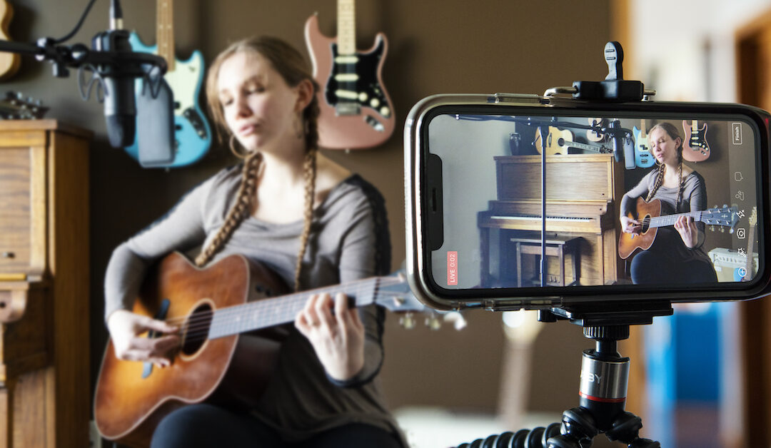 The best platforms for livestreaming music during confinement